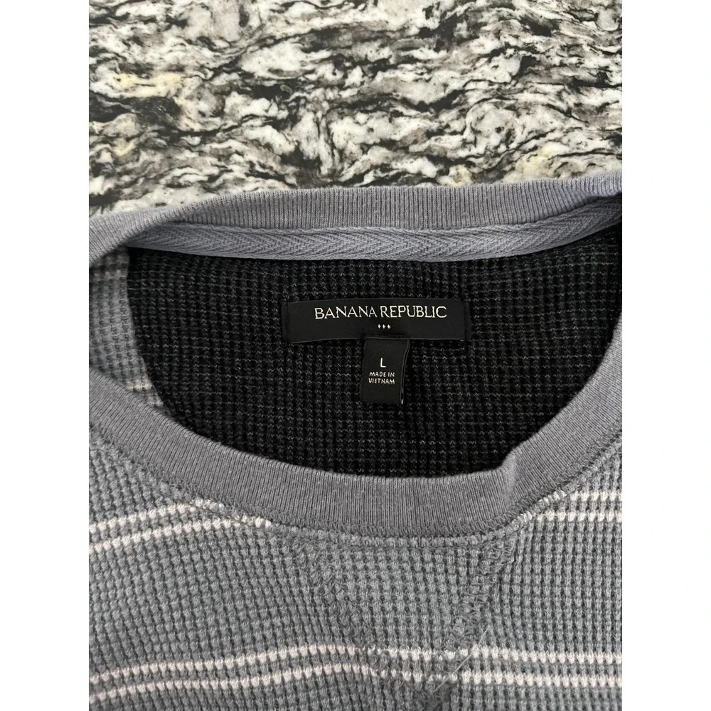 Banana Republic Crew Neck Sweater Mens‎ Large Gray Striped Standard Fit Winter